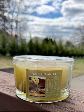 Yankee Candle Spa Fragranced 3-Wick Candle NWOT